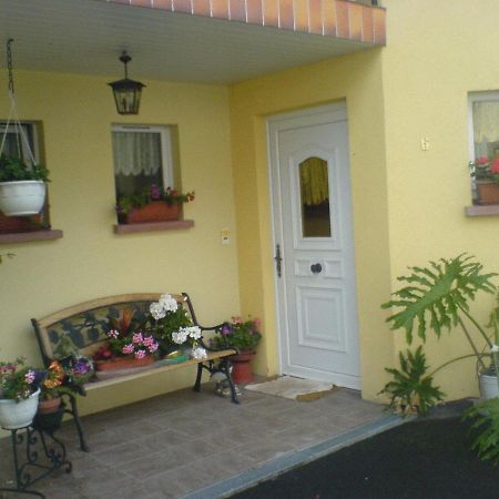Chez Josephine Bed & Breakfast Metting Ngoại thất bức ảnh