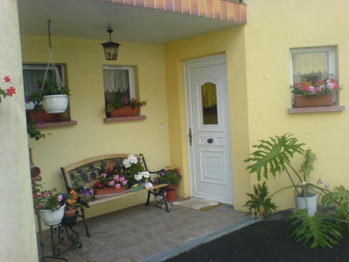 Chez Josephine Bed & Breakfast Metting Ngoại thất bức ảnh